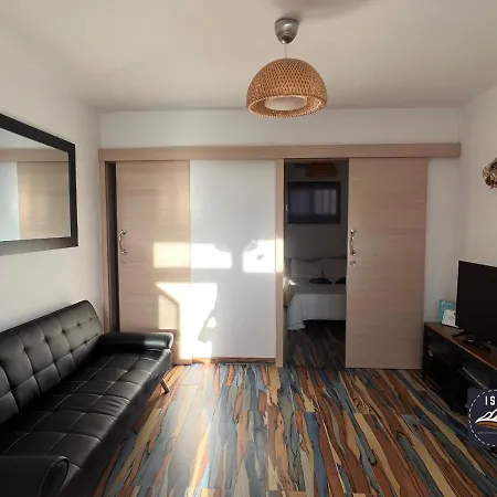 Apartment Cristian Delfines *